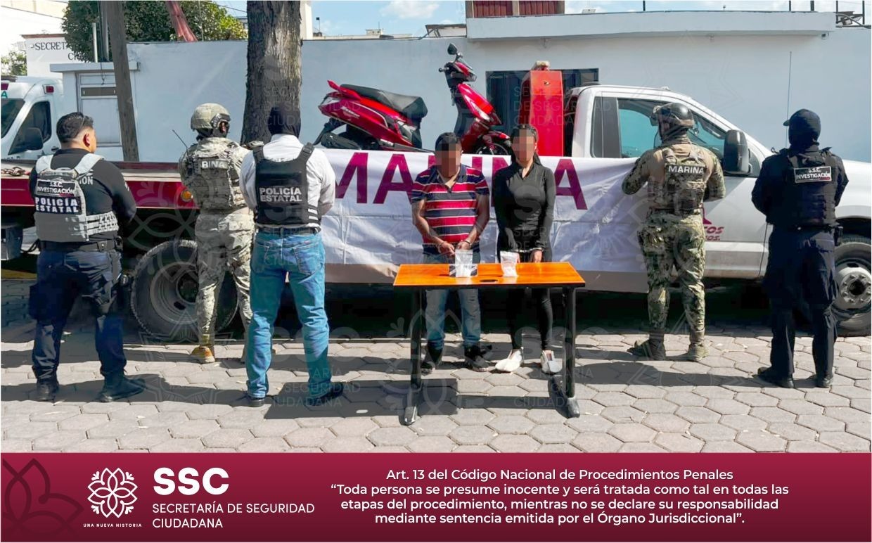 Detienen SSC y Marina a dos personas por narcomenudeo en Chiautempan